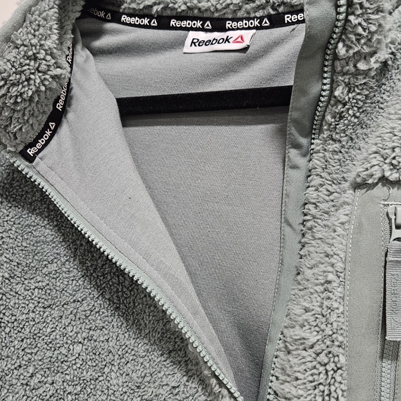 Reebok flece Jacket - Picture 4 of 5